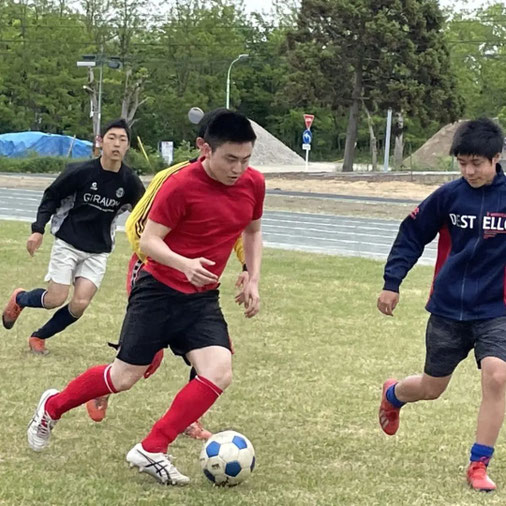 知的障害サッカーチームの練習・試合風景